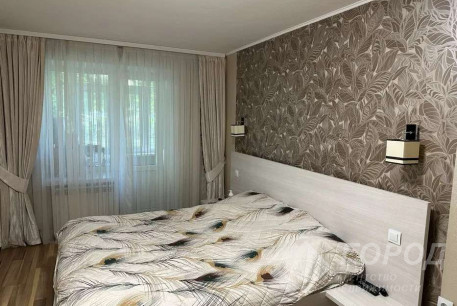 Продам 4-х кімнатну квартиру, Новые дома, Код: 801729/2