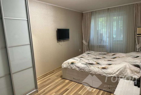 Продам 4-х кімнатну квартиру, Новые дома, Код: 801729/2