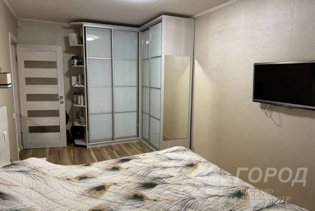 Продам 4-х кімнатну квартиру, Новые дома, Код: 801729/2