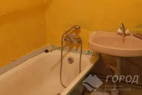 Продам 1-кімнатну квартиру, Рогань, Код: 801757/1