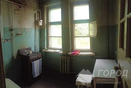 Продам 2-х кімнатну квартиру, ХТЗ, Код: 801784/1