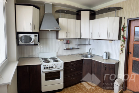 Продам 2-х кімнатну квартиру, Жуковского, Код: 801789/1