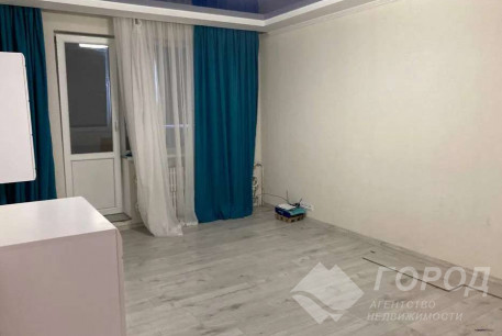 Продам 3-х кімнатну квартиру, Песочин, Мобиль, Код: 801868/1