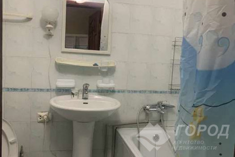 Сдам 3-х кімнатну квартиру, Гагарина проспект, Защитников Украины метро (Площадь Восстания), Код: 801883/1