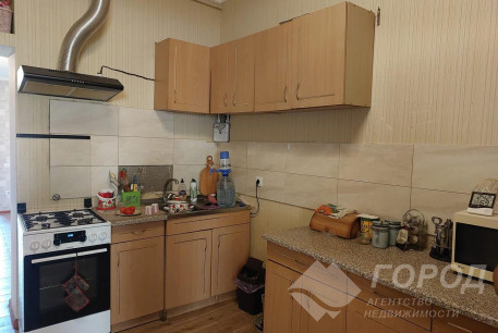 Продам 3-х кімнатну квартиру, Дергачевский р-н, Солоницевка пгт., Код: 801945/1