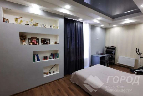 Продам 3-х кімнатну квартиру, , Код: 801961/1