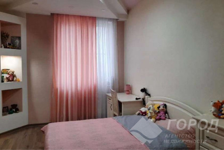 Продам 3-х кімнатну квартиру, , Код: 801961/1