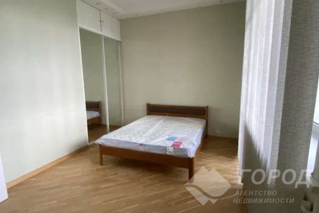 Сдам 3-х кімнатну квартиру, Центр, Код: 802015/1