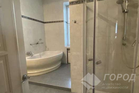 Сдам 3-х кімнатну квартиру, Центр, Код: 802015/1