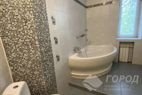 Сдам 3-х кімнатну квартиру, Центр, Код: 802015/1