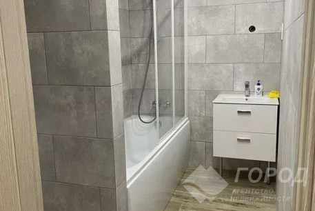 Продам 3-х кімнатну квартиру, ХТЗ, Код: 802042/1