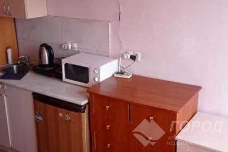 Сдам гостинку, Центральный рынок, Код: 802048/1