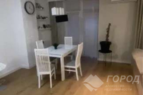 Продам 3-х кімнатну квартиру, Салтовка, ТРК Украина, Код: 802096/1