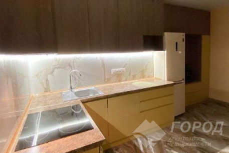 Продам 2-х кімнатну квартиру в новобудові, Рогань, Код: 802115/1