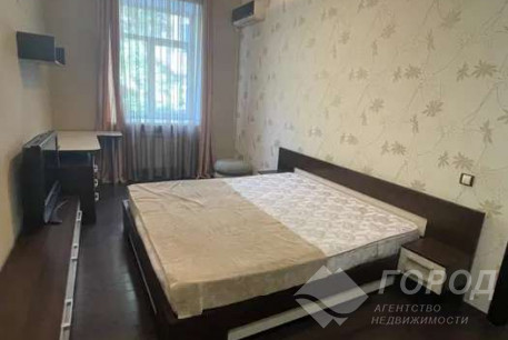 Сдам 3-х кімнатну квартиру, Центр, Архитектора Бекетова метро, Код: 802125/1