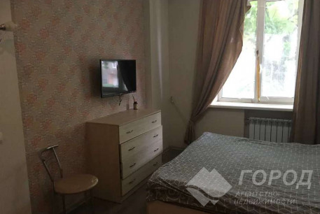 Продам 3-х кімнатну квартиру, Центр, Код: 802163/8