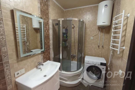 Продам 1-кімнатну квартиру в новобудові, ХТЗ, ХТЗ метро, Код: 802194/1