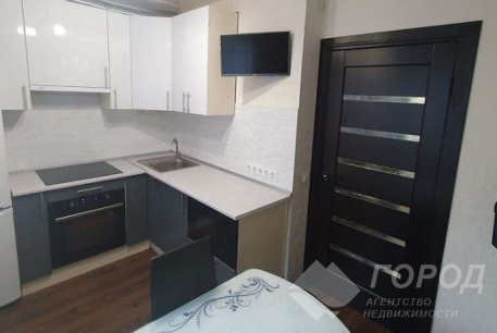 Продам 2-х кімнатну квартиру, Рогань, Восточный, Код: 802201/1