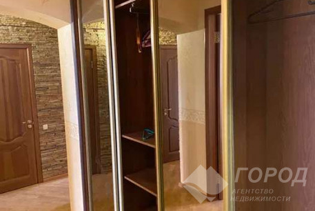 Сдам 3-х кімнатну квартиру, Гагарина проспект, Защитников Украины метро (Площадь Восстания), Код: 802218/1