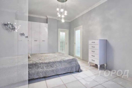 Продам 2-х кімнатну квартиру в новобудові, Центр, Площадь Конституции метро (Советская), Код: 802245/1