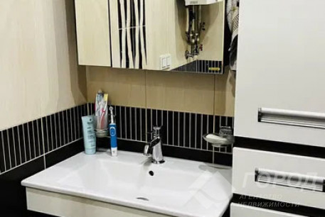 Сдам 2-х кімнатну квартиру, Центр, Площадь Конституции метро (Советская), Код: 802267/1