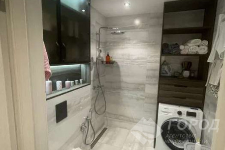 Продам 2-х кімнатну квартиру в новобудові, , Код: 802324/1