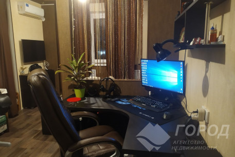 Продам 2-х кімнатну квартиру, Северная Салтовка, Северная Салтовка 5, Код: 802327/1