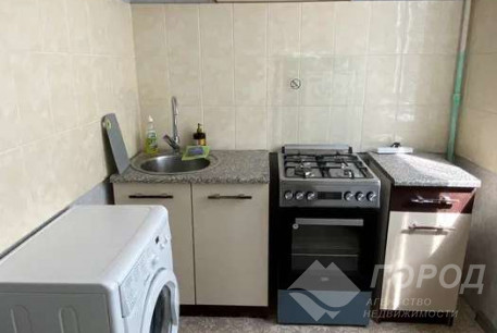 Продам 1-кімнатну квартиру, Рогань, Код: 802329/1