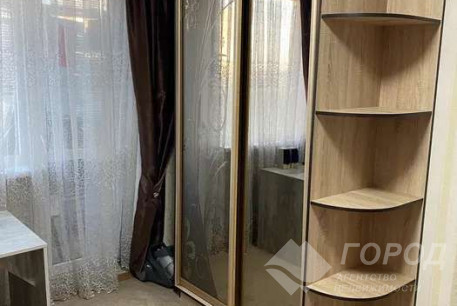 Продам 1-кімнатну квартиру, Рогань, Код: 802329/1