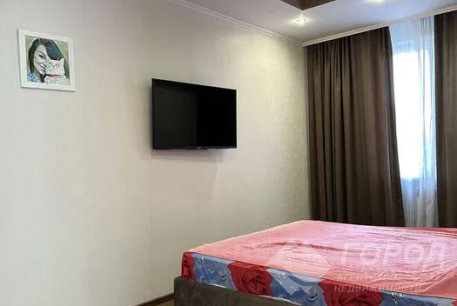 Продам 3-х кімнатну квартиру, Гагарина проспект, Проспект Гагарина метро, Код: 802337/1