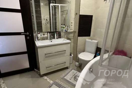 Продам 3-х кімнатну квартиру, Гагарина проспект, Проспект Гагарина метро, Код: 802337/1