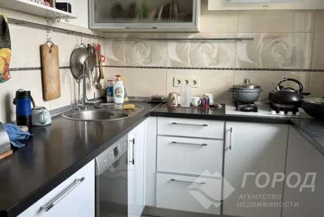 Продам 3-х кімнатну квартиру, Гагарина проспект, Проспект Гагарина метро, Код: 802337/1