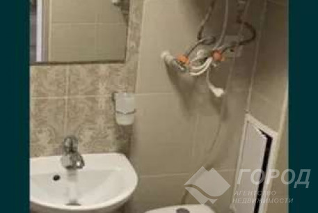 Сдам гостинку, Гагарина проспект, Защитников Украины метро (Площадь Восстания), Код: 802372/1