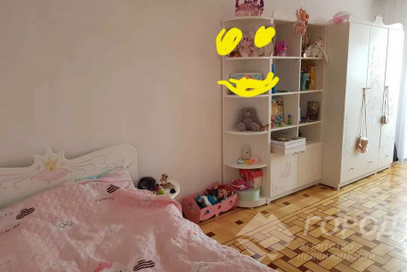 Продам 2-х кімнатну квартиру, Гагарина проспект, Защитников Украины метро (Площадь Восстания), Код: 802373/2