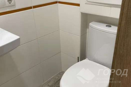 Сдам гостинку, Гагарина проспект, Метростроителей метро, Код: 802374/1