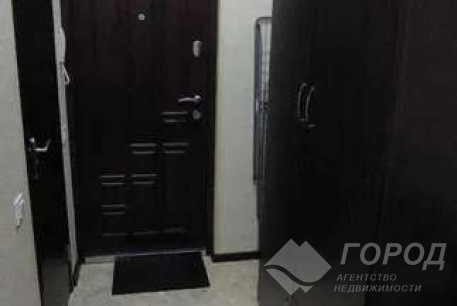 Сдам гостинку, ХТЗ, Пролетарская метро (Индустриальная), Код: 802379/1