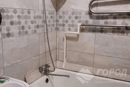 Продам 2-х кімнатну квартиру, Основа, Код: 802402/1