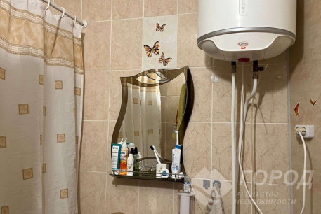 Продам 1-кімнатну квартиру, Дергачевский р-н, Солоницевка пгт., Код: 802405/1