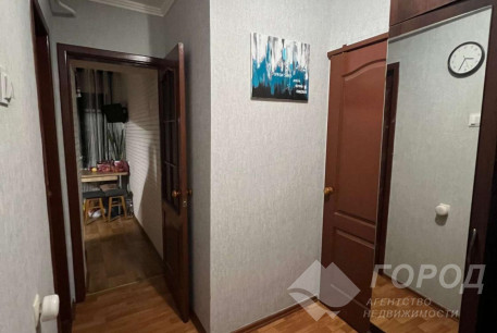 Продам 1-кімнатну квартиру, Дергачевский р-н, Солоницевка пгт., Код: 802405/1