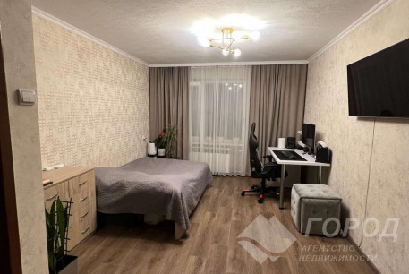 Продам 1-кімнатну квартиру, Дергачевский р-н, Солоницевка пгт., Код: 802405/1