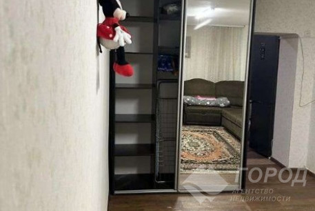 Продам 1-кімнатну квартиру, Рогань, Код: 802413/2