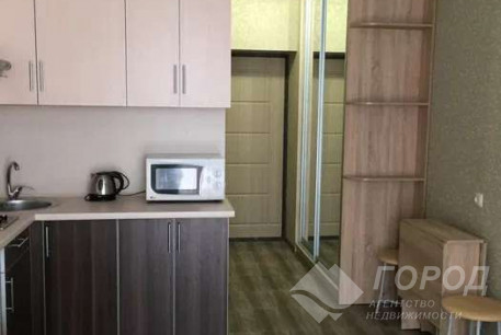 Сдам гостинку, ХТЗ, ХТЗ метро, Код: 802421/1