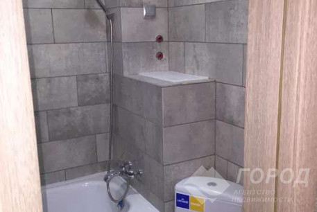 Сдам гостинку, ХТЗ, ХТЗ метро, Код: 802421/1