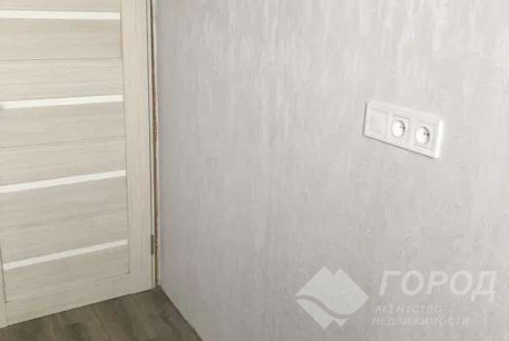 Продам 2-х кімнатну квартиру, Рогань, Горизонт, Код: 802437/2