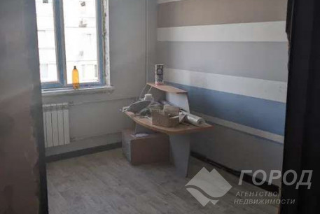 Продам 3-х кімнатну квартиру, Рогань, Солнечный, Код: 802449/1