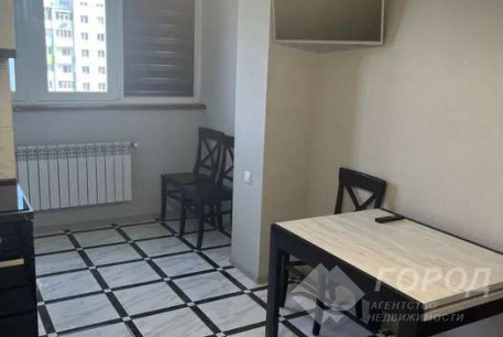 Сдам 1-кімнатну квартиру, ХТЗ, ХТЗ метро, Код: 802503/1