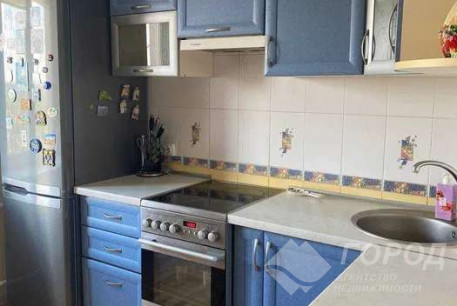 Продам 2-х кімнатну квартиру, Завод Шевченко, Код: 802508/1