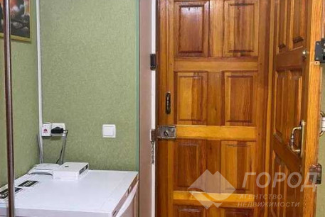 Продам 2-х кімнатну квартиру, Завод Шевченко, Код: 802508/1