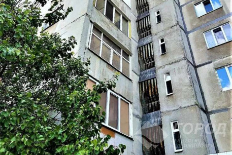 Продам 2-х кімнатну квартиру, ХТЗ, Код: 802509/1