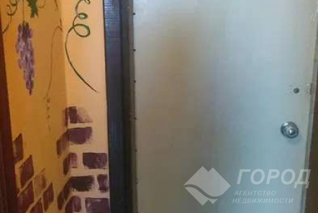 Продам 2-х кімнатну квартиру, ХТЗ, Код: 802509/1